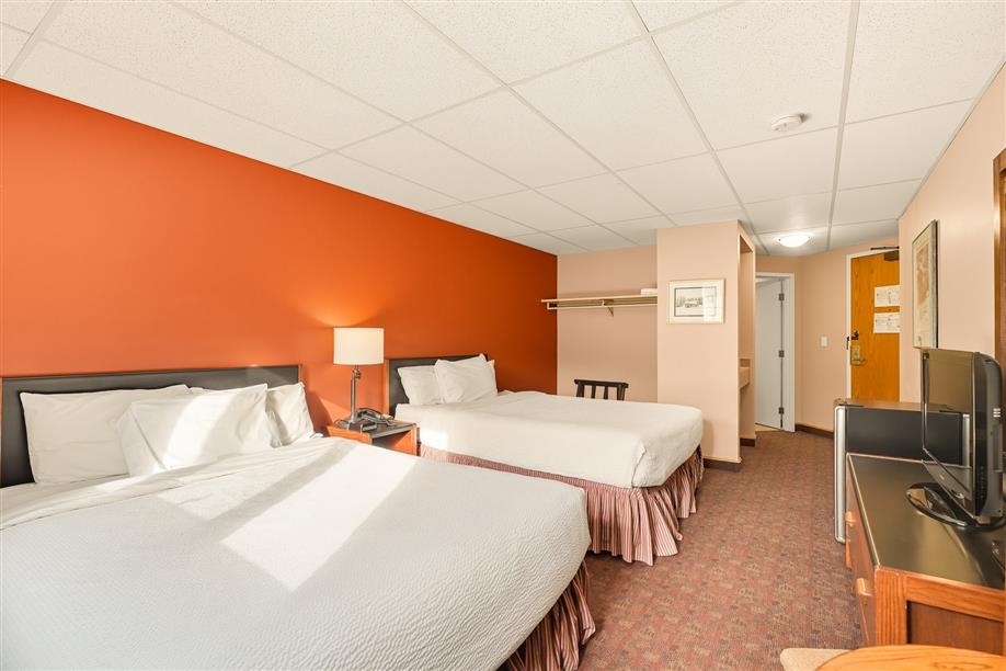Hawood Inn