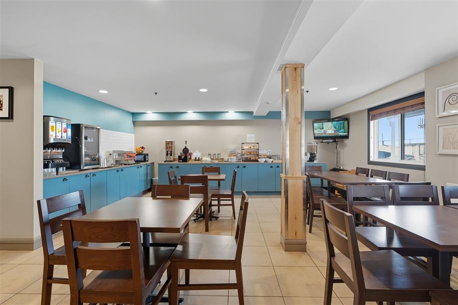 Country Inn and Suites by Radisson Saskatoon