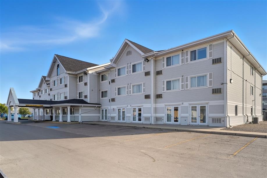 Country Inn and Suites by Radisson Saskatoon