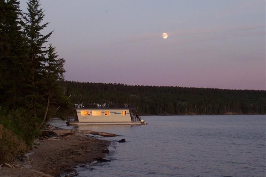 Aurora Houseboats