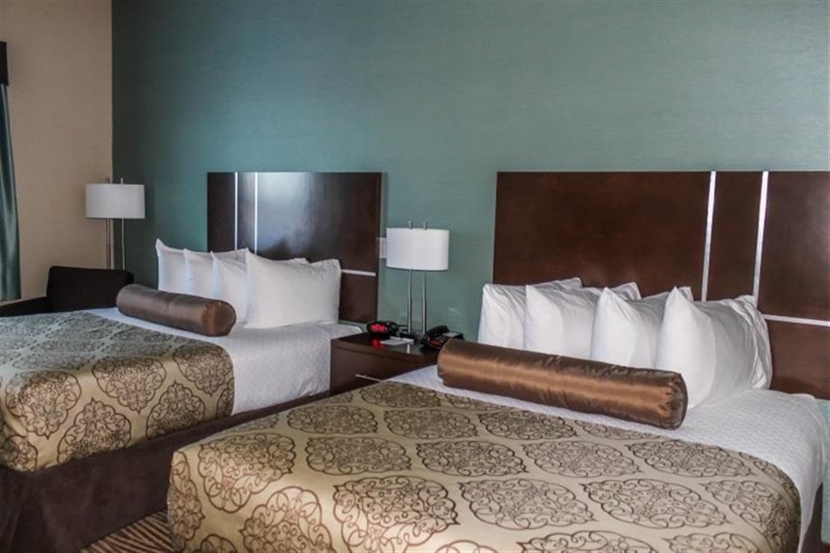 Best Western Plus Moosomin Hotel