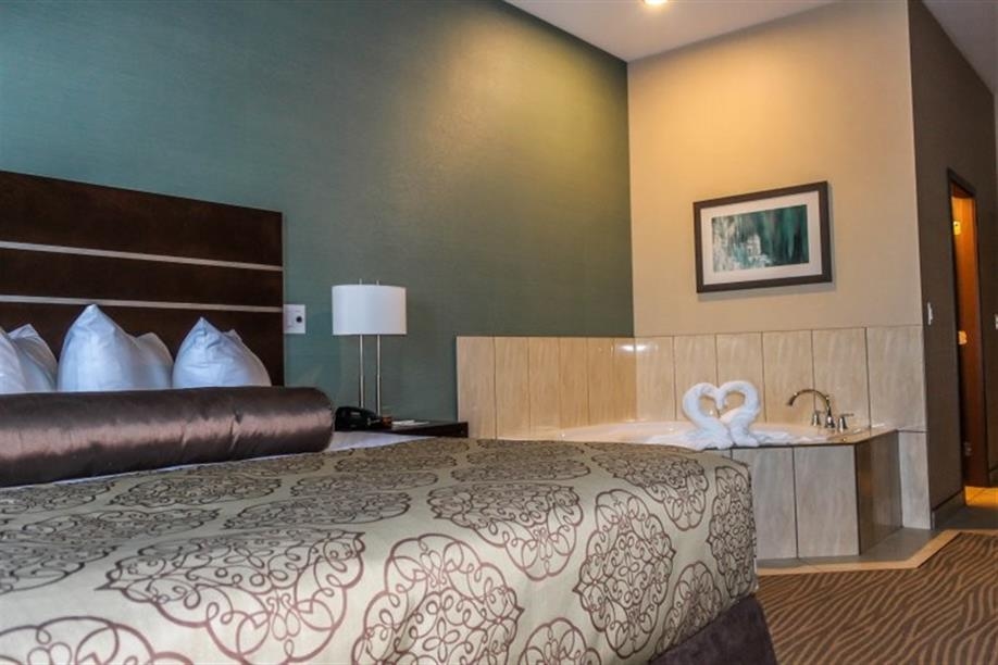 Best Western Plus Moosomin Hotel