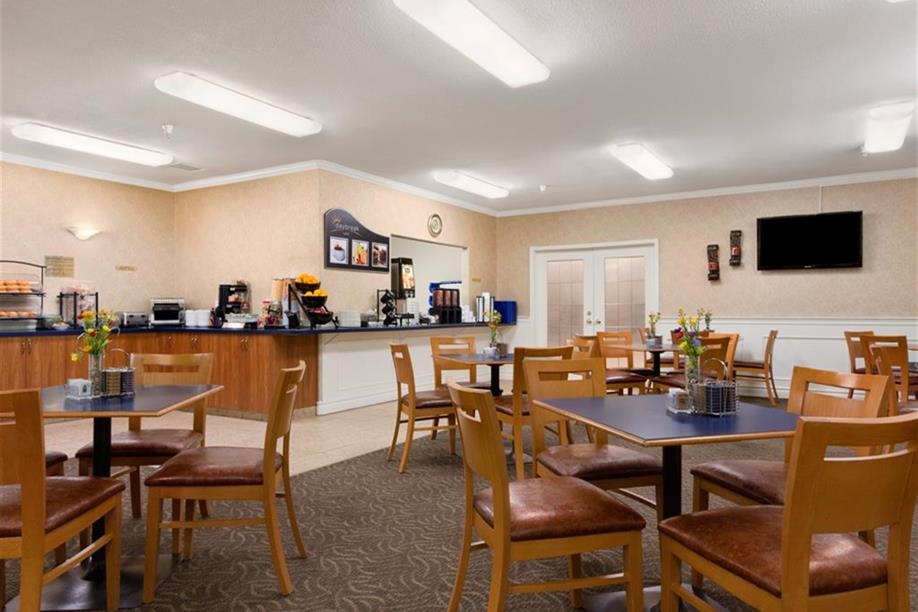Days Inn Saskatoon - Breakfast Room