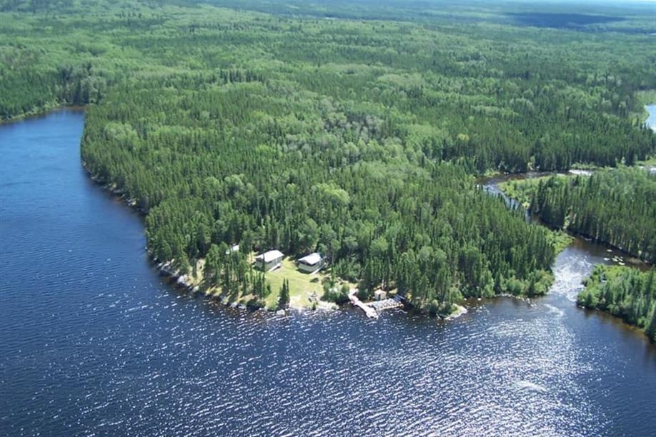 Brownell/Kvamsing Fly-In Fishing Resort