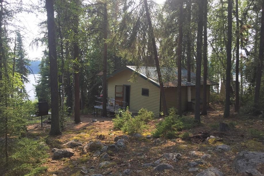 Brownell/Kvamsing Fly-In Fishing Resort - Kvamsing Outpost Camp