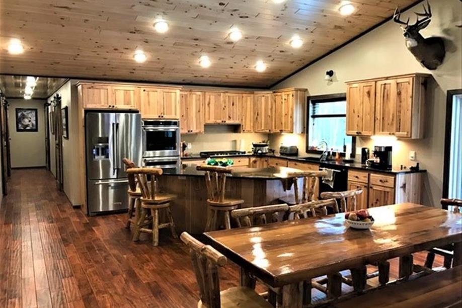 Bucket List Lodge Ltd