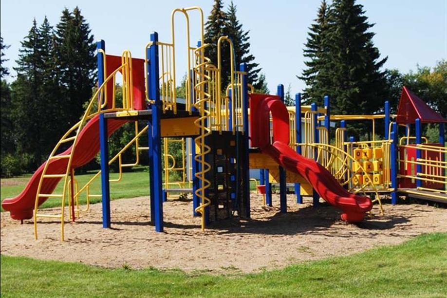 Carlton Trail Regional Park - Playground