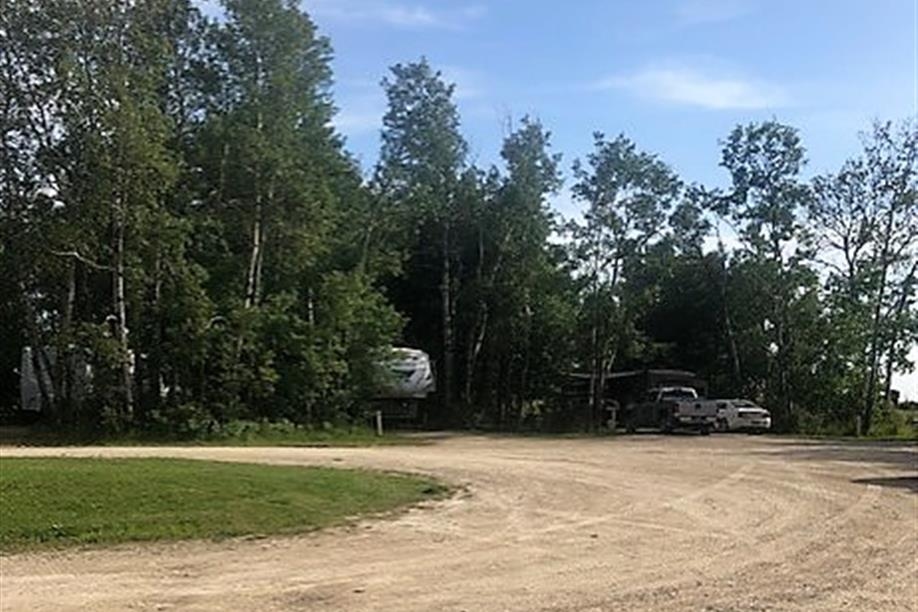 Carlyle Lions Park Campground