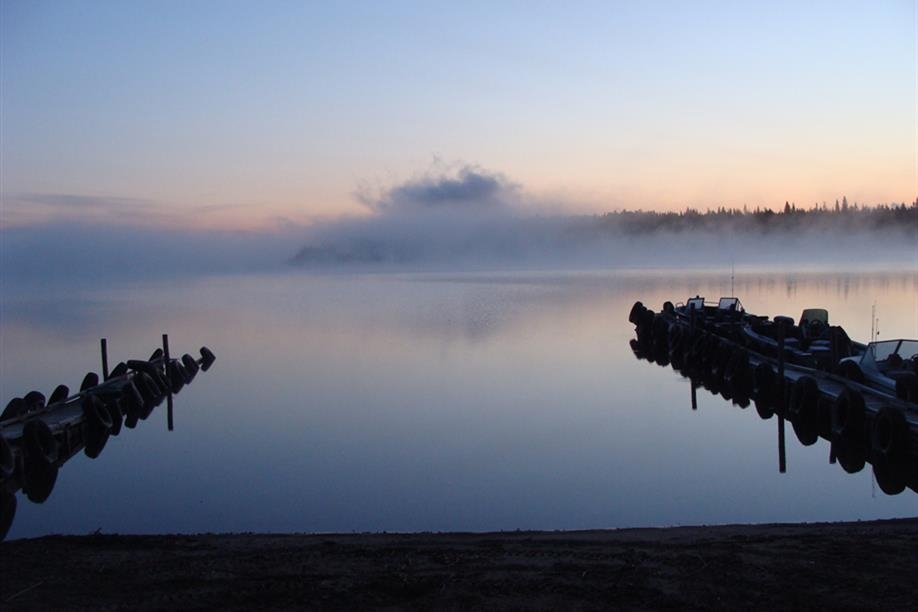 Clarke Lake Lodge