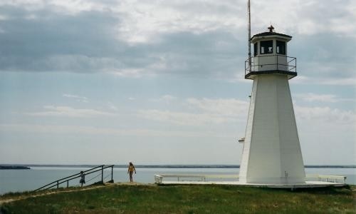 The famous Cochin Lighthouse with its rotating beacon light is perched atop Pirot's Hill on the northern side of Cochin. Credit: David McLennan 