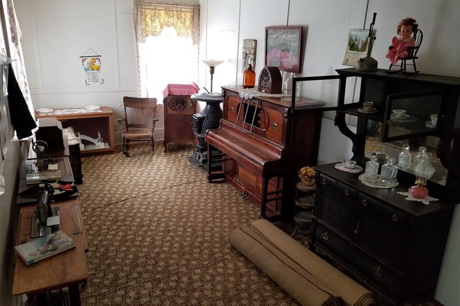 Fort Pelly- Livingstone Museum