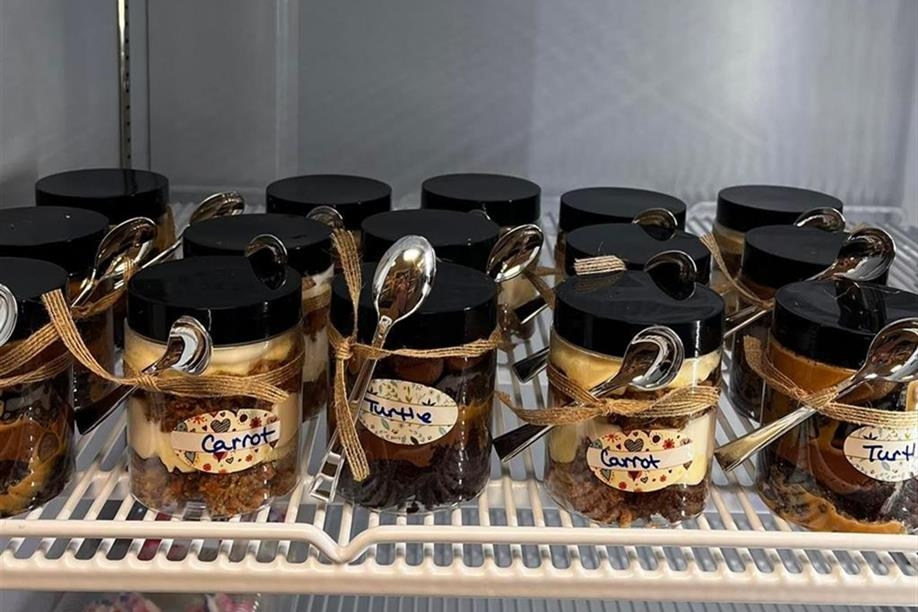 Foxy's Eats & Treats