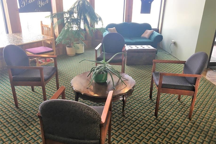 Frontier Motel and Restaurant - Lobby