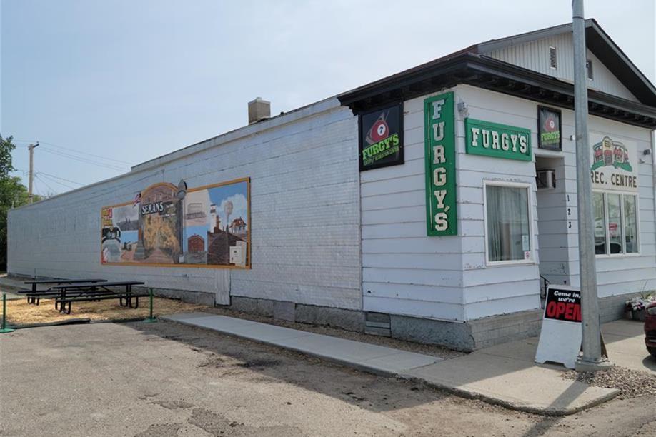 Furgy's Eatery and Recreation Center