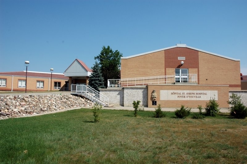 Gravelbourg Hospital - St. Joseph's Hospital/Foyer d'Youville.