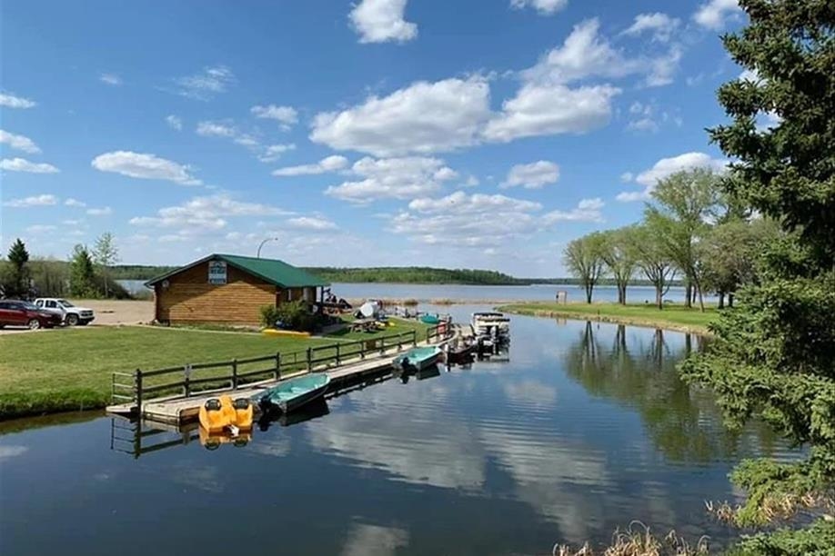 Greenwater Fisherman's Cove Resort