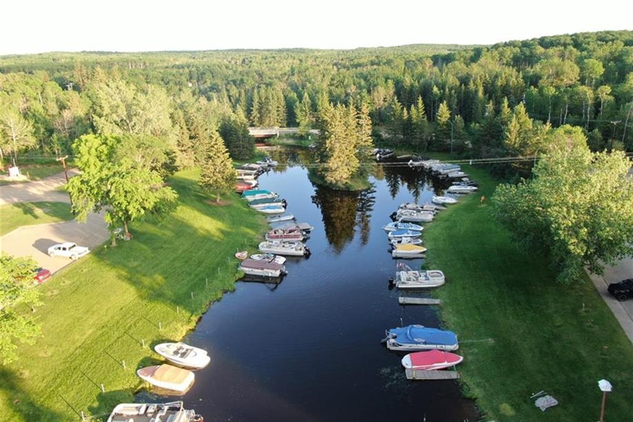 Greenwater Lake Marina
