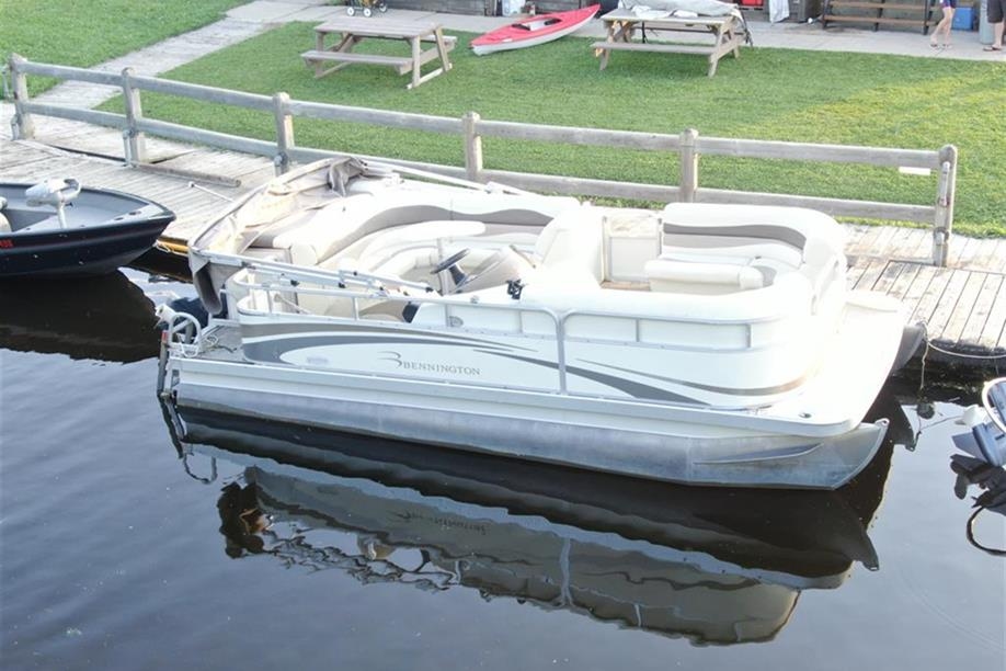 Greenwater Lake Marina