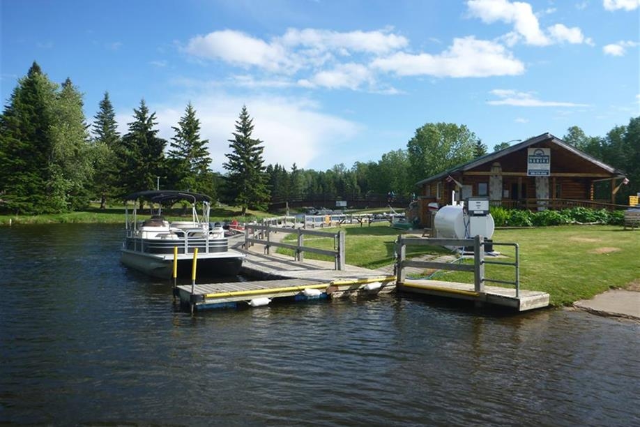 Greenwater Lake Marina