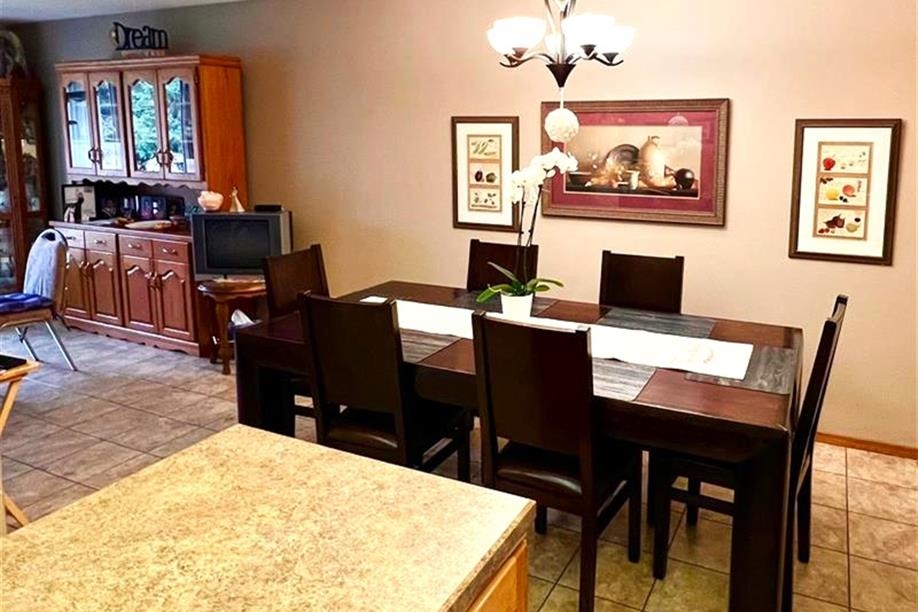 Lorraine's Bed & Breakfast