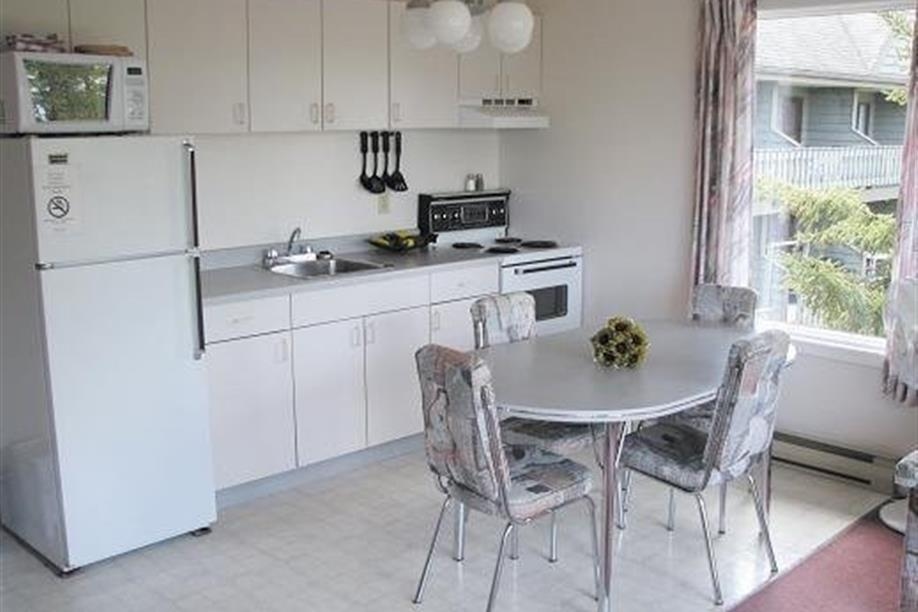 All Season Waskesiu Lake Lodge & Convention Centre