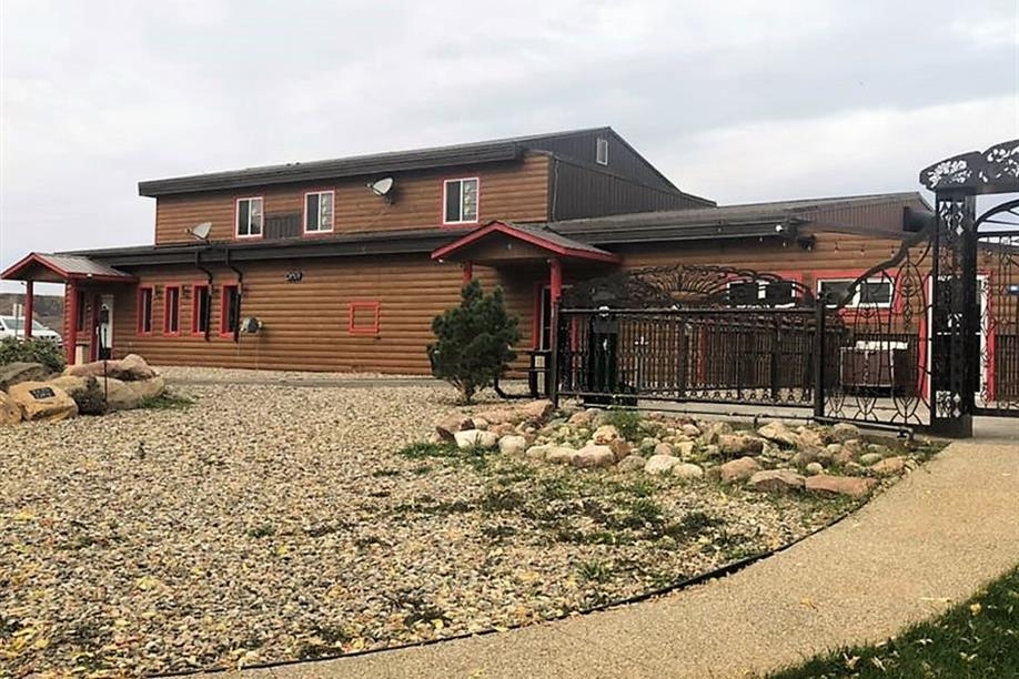 Lakeside Grill & Tavern