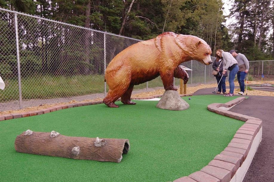 Little Al's Mini Golf, Waskesiu Lake