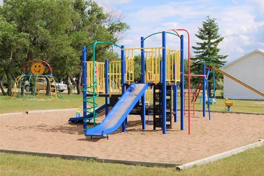 McLaren Lake Regional Park