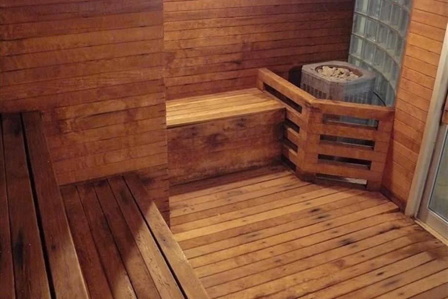 Northern Lights Palace Arena & Pool - Sauna