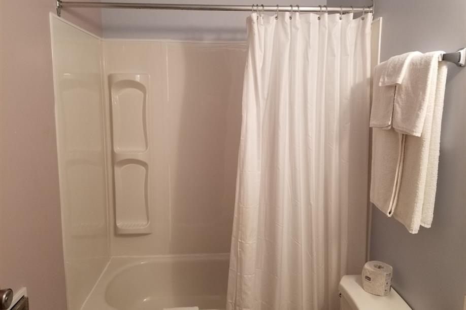 Moosomin Country Squire Inn