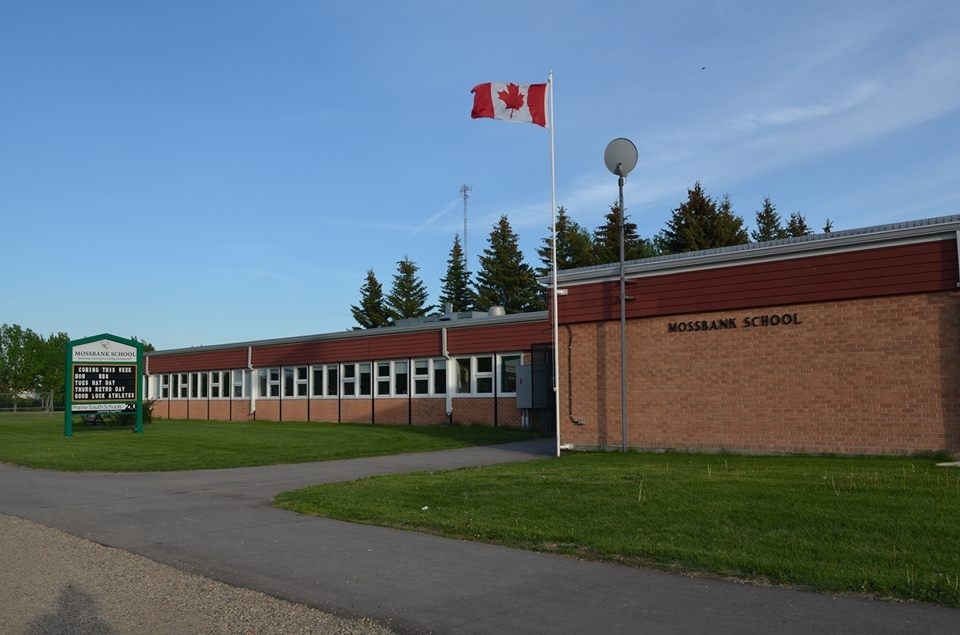 Mossbank School