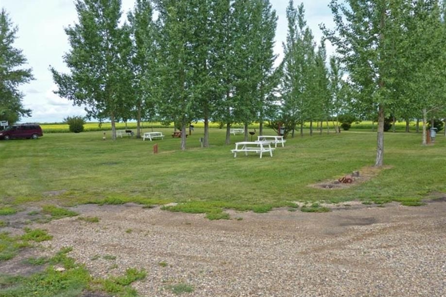 Nokomis Campground