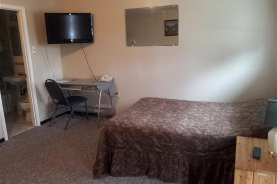 Nipawin Motor Inn & RV Park