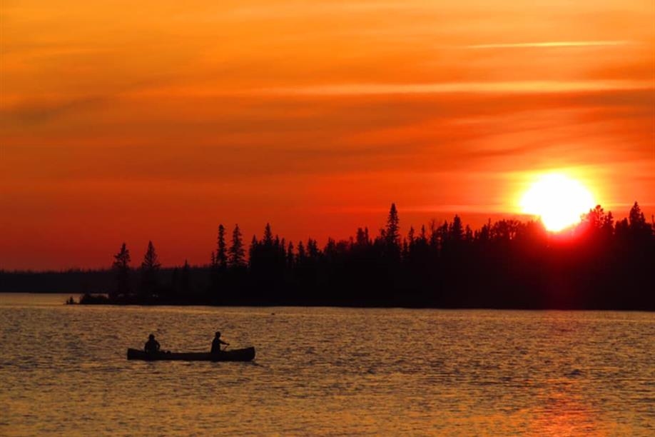Pine Island Resort - A canoeist's dream