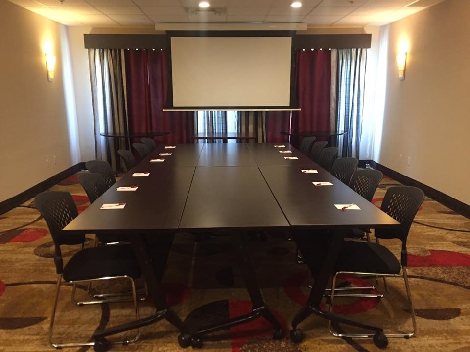 Ramada Moose Jaw - Meeting Room