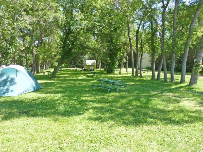 Lorne Calvert Campground 