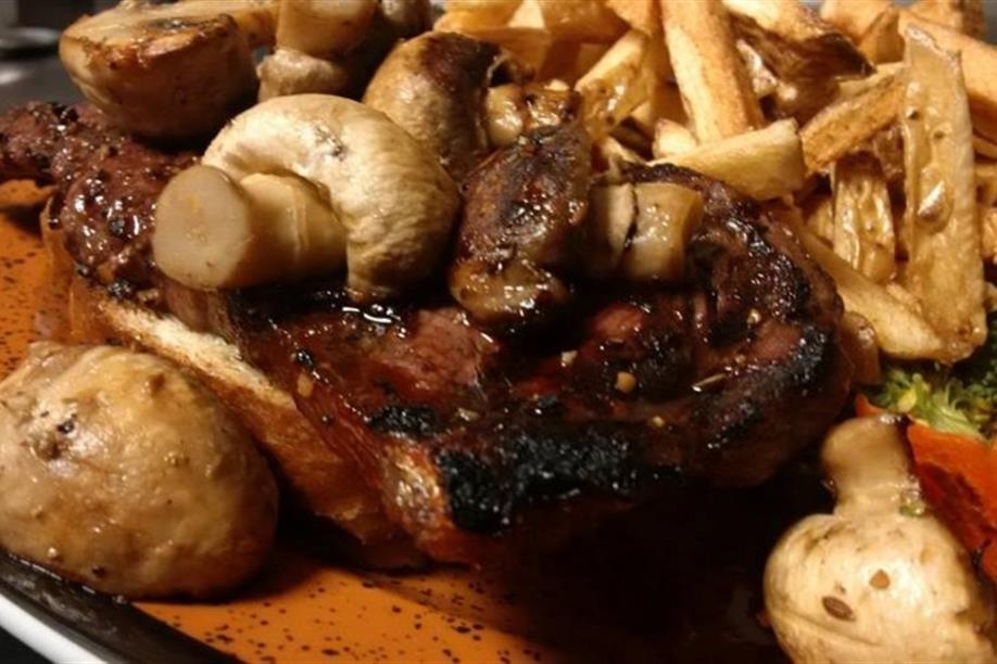 The Rockin' Horse Cookhouse & Bar