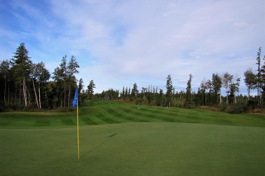 Rolling Pines Golf and Country Resort - 5th Hole