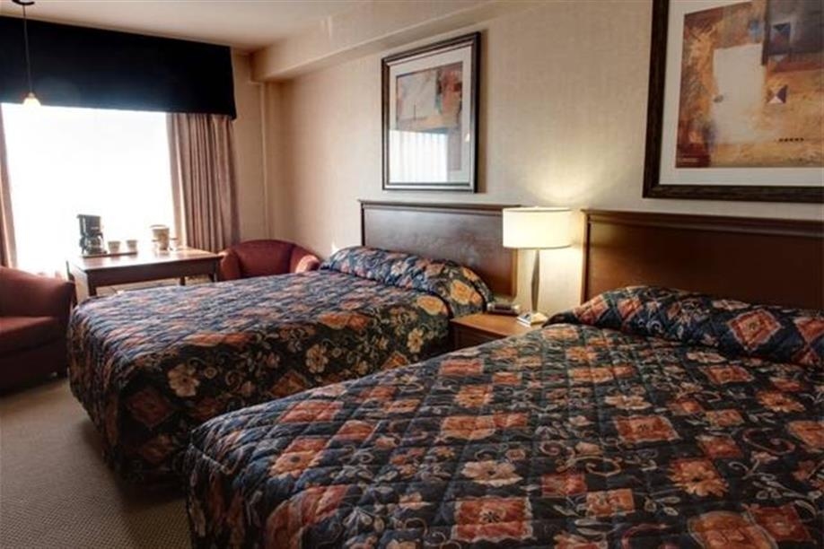 Sandman Hotel Regina - Standard Two Doubles Room