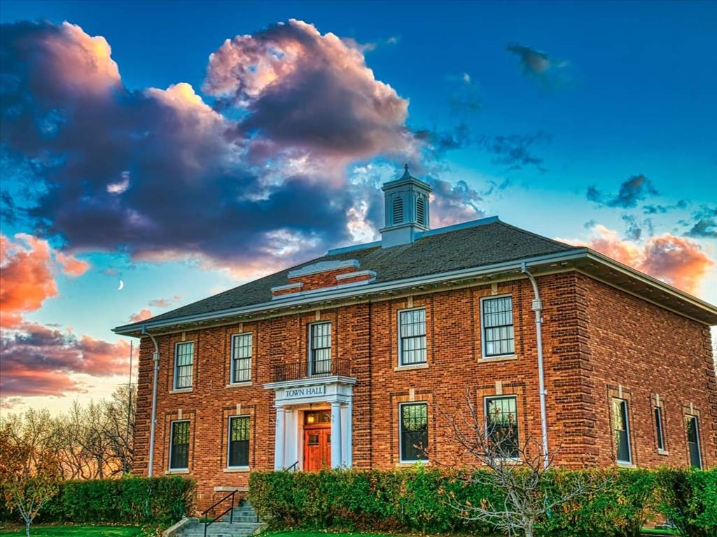 Shaunavon - Town Hall
