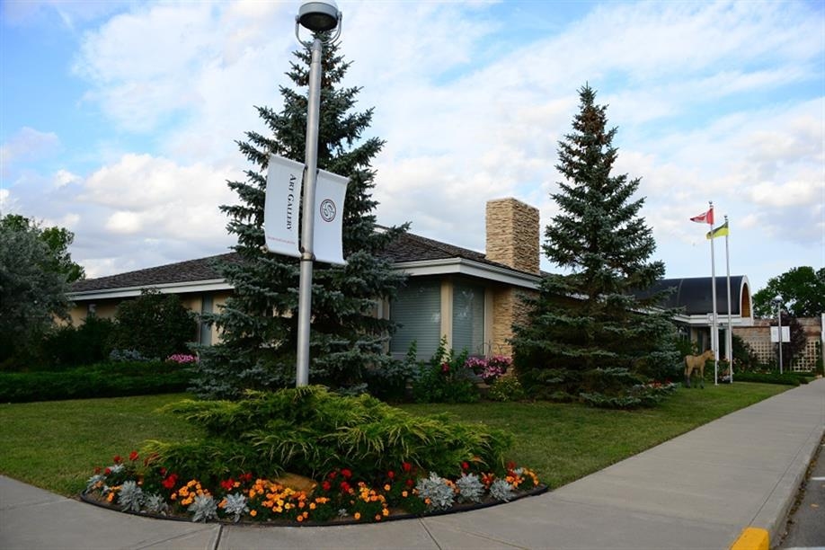 Shurniak Art Gallery