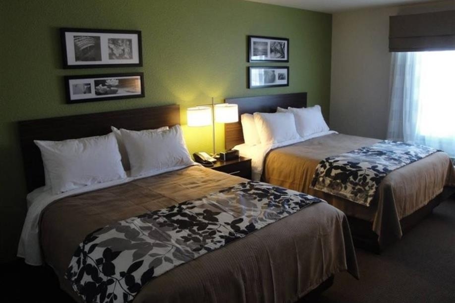 Sleep Inn Regina East - Double Queen Room