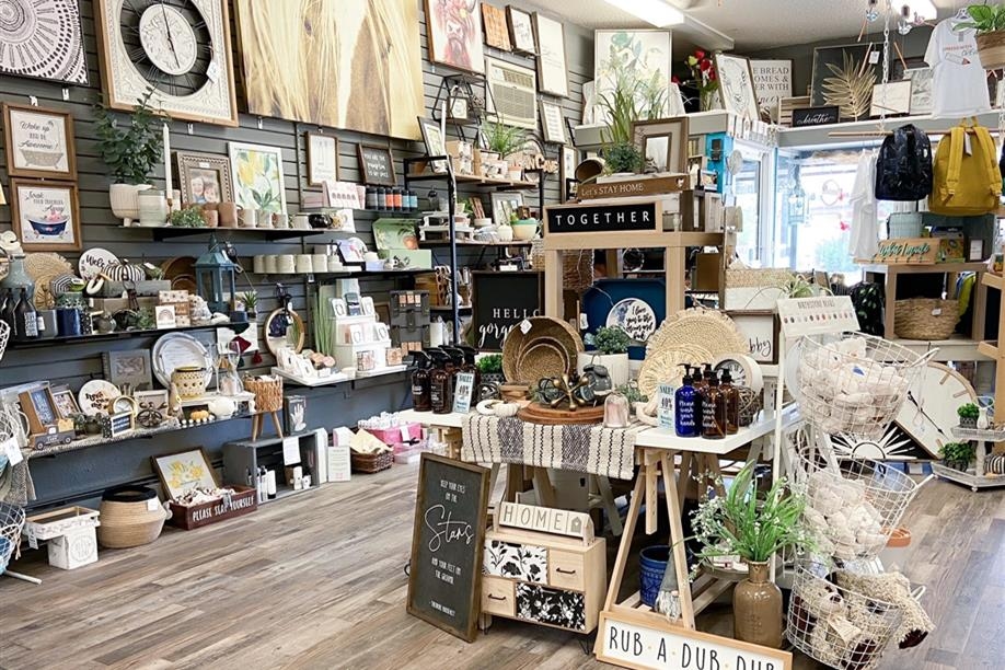 Solitude Trophy & Frames