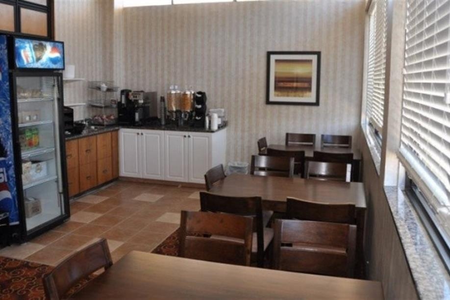 Travelodge North Battleford