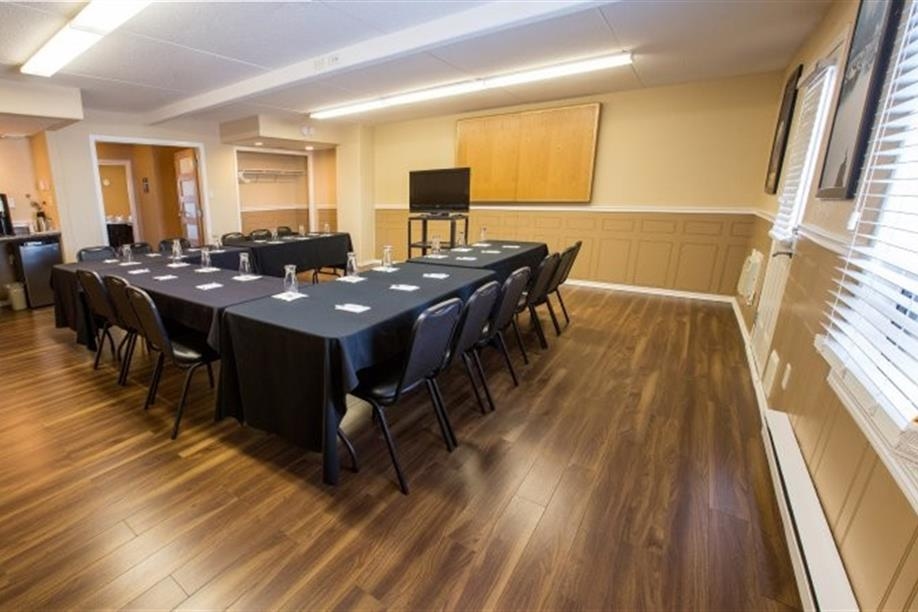 Travelodge by Wyndham Regina