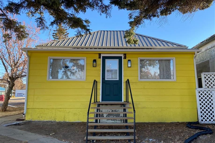 Yellow Canary Books & Stationary