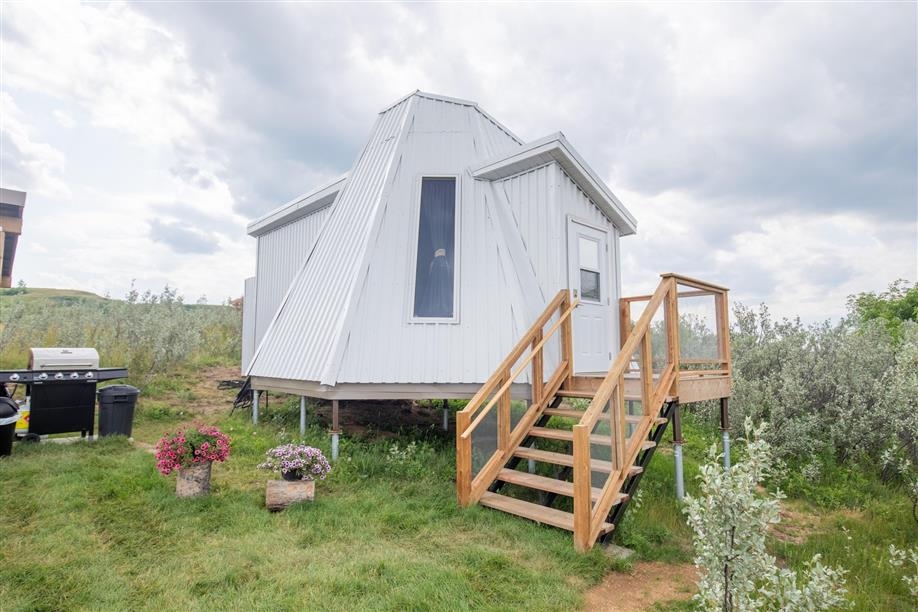 Buffalo Pound Eco Lodge