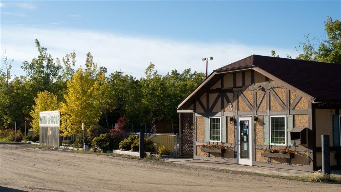 Humboldt Campground and Mini Golf