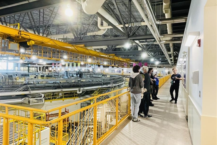 Canadian Light Source Tours