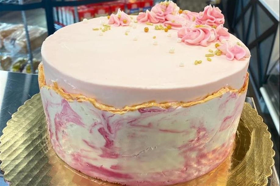 The CrateHouse - Cakes made to order!